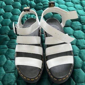 Blaire Hydro Leather Strap Sandal